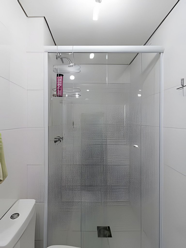 Stúdio em frente ao shopping Estação