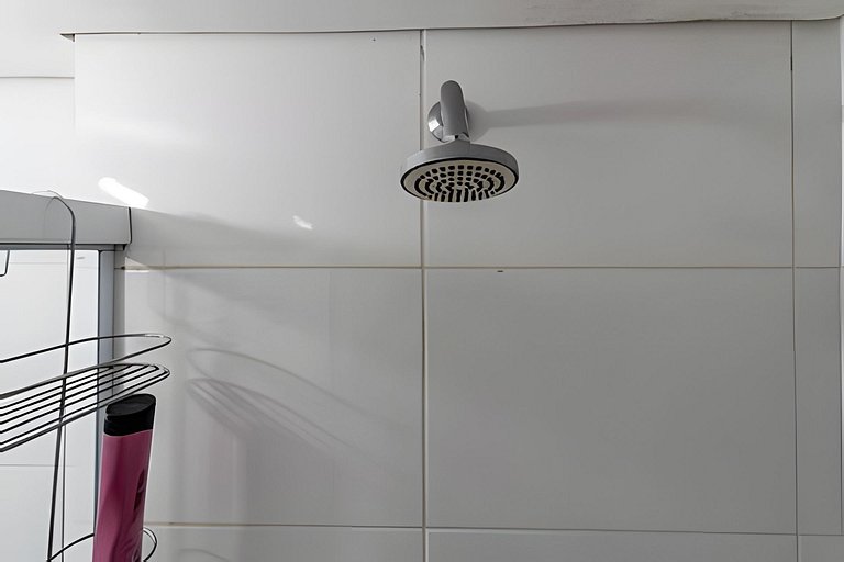 Stúdio em frente ao shopping Estação