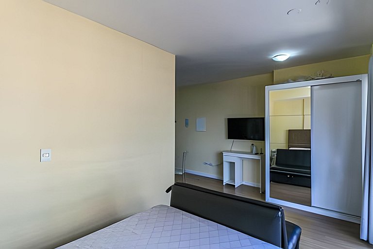 Stúdio 4 em frente ao shopping Estação