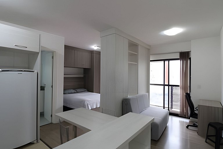 Stúdio 3 em frente ao shopping Estação