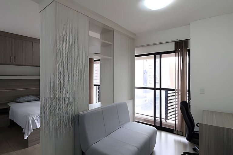 Stúdio 3 em frente ao shopping Estação