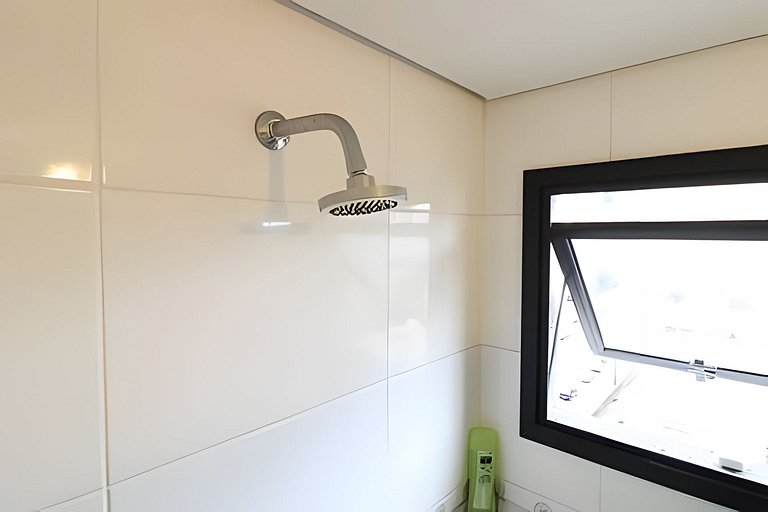 Stúdio 3 em frente ao shopping Estação