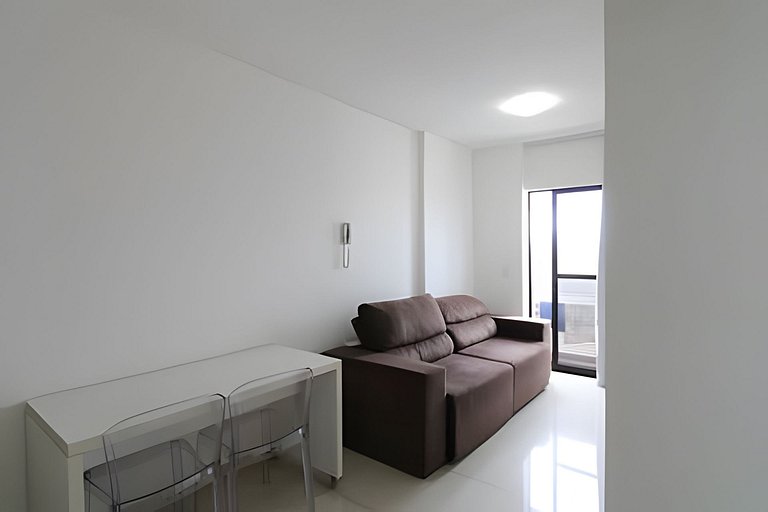 Stúdio 10 em frente ao shopping Estação