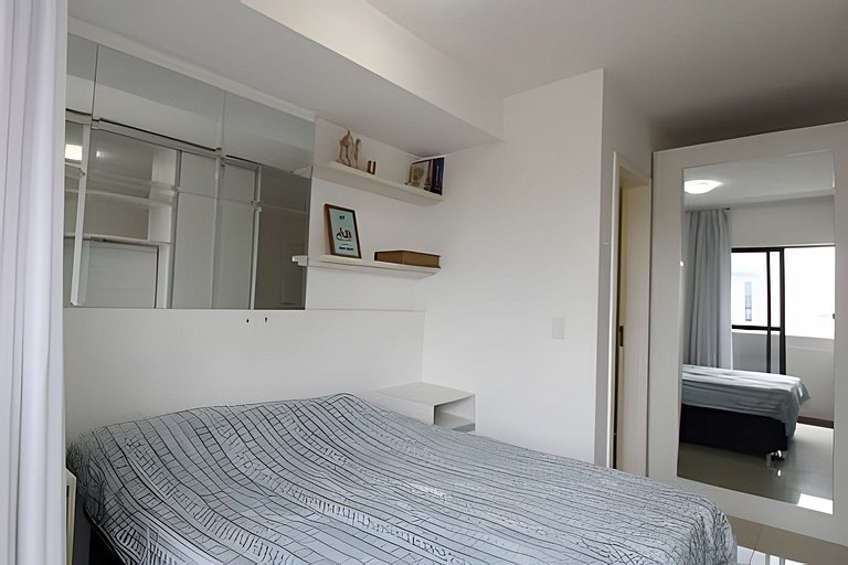 Stúdio 10 em frente ao shopping Estação