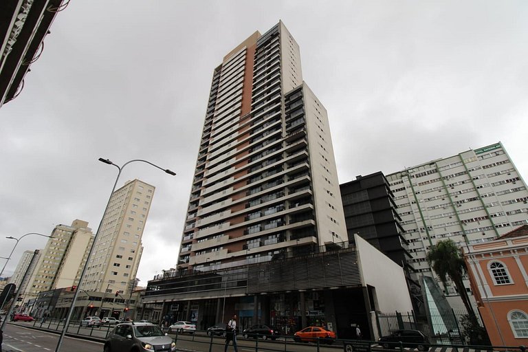 Stúdio 3 em frente ao shopping Estação