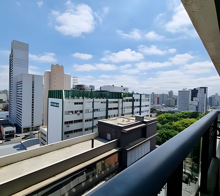 Stúdio 19 em frente ao shopping