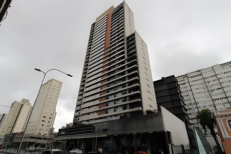 Stúdio 16 em frente ao shopping
