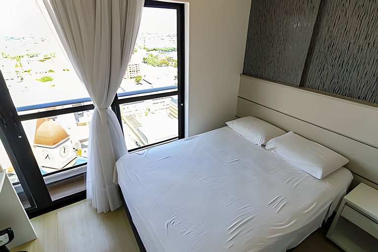 Stúdio 2 em frente ao shopping Estação