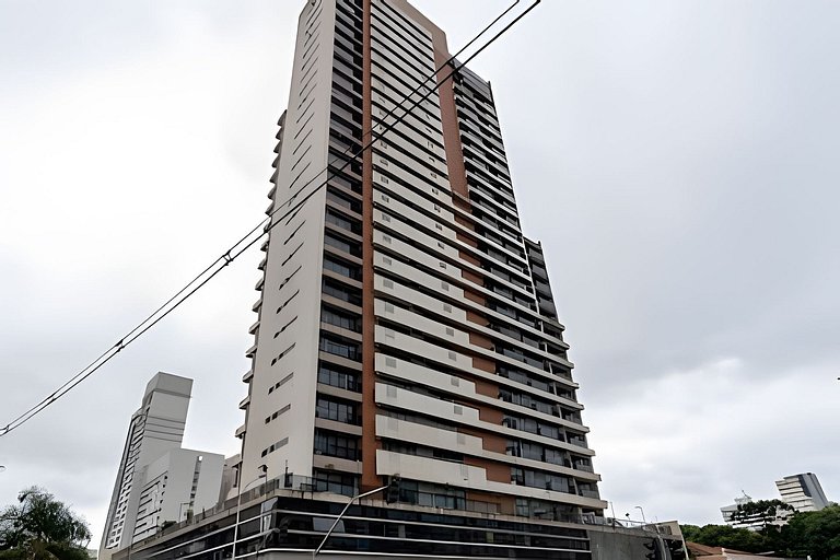Stúdio 2 em frente ao shopping Estação